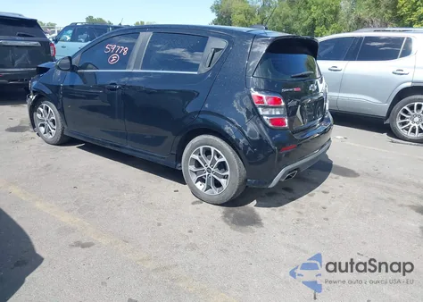 2018 Chevrolet Sonic Lt Auto из США, поврежденный, VIN 1G1JD6SB9J4121171